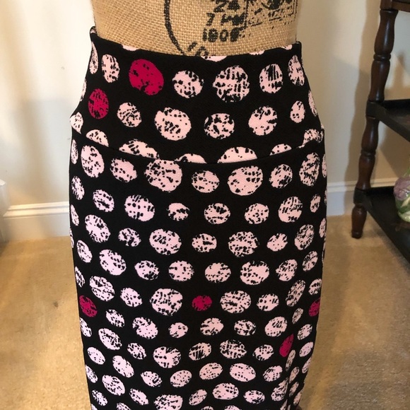 - LuLaRoe skirt - Picture 3 of 5